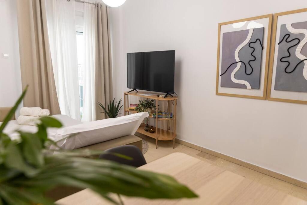 Ophelia Apartment