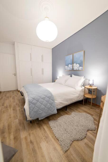 Ophelia Apartment *
